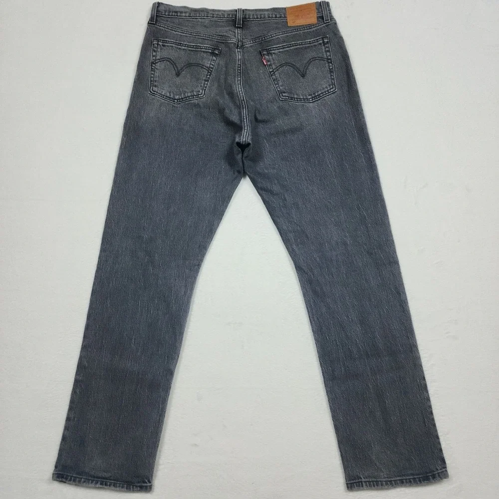 Levis 501 Jeans Mens 32x30 Black Straight Button Fly Faded Stretch Denim - Picture 2 of 14